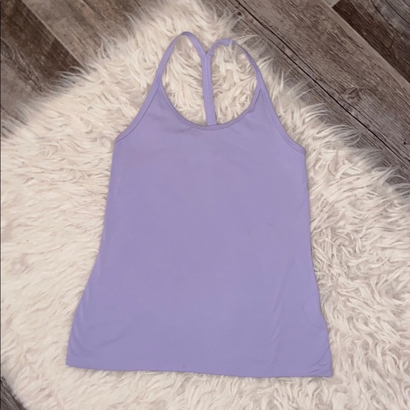 Nike Tops - NWOT women nike top